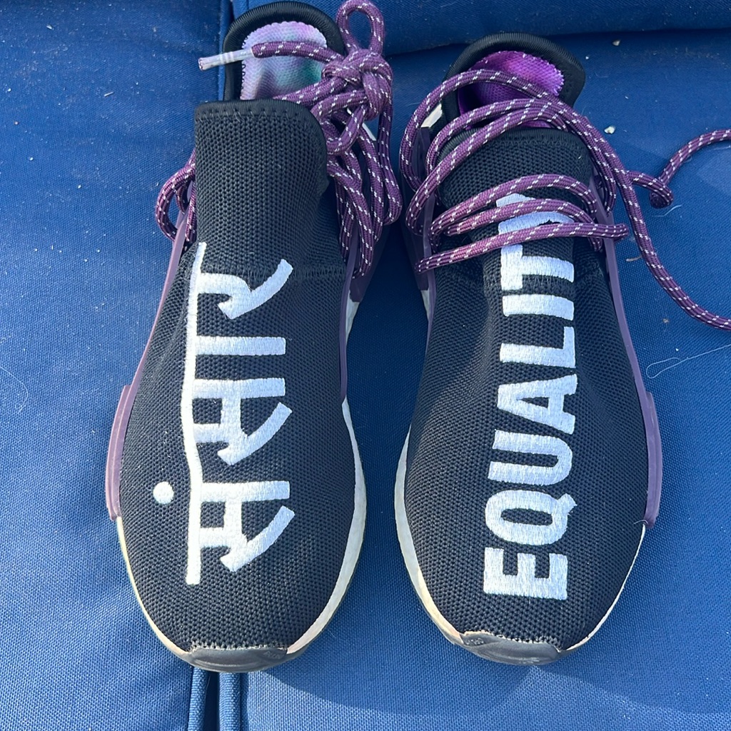 Adidas Pharrell Sneaker Quality Size 5 1/2